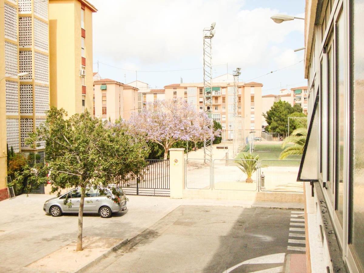 Apartments Plaza De Las Escuelas Alicante Exterior foto